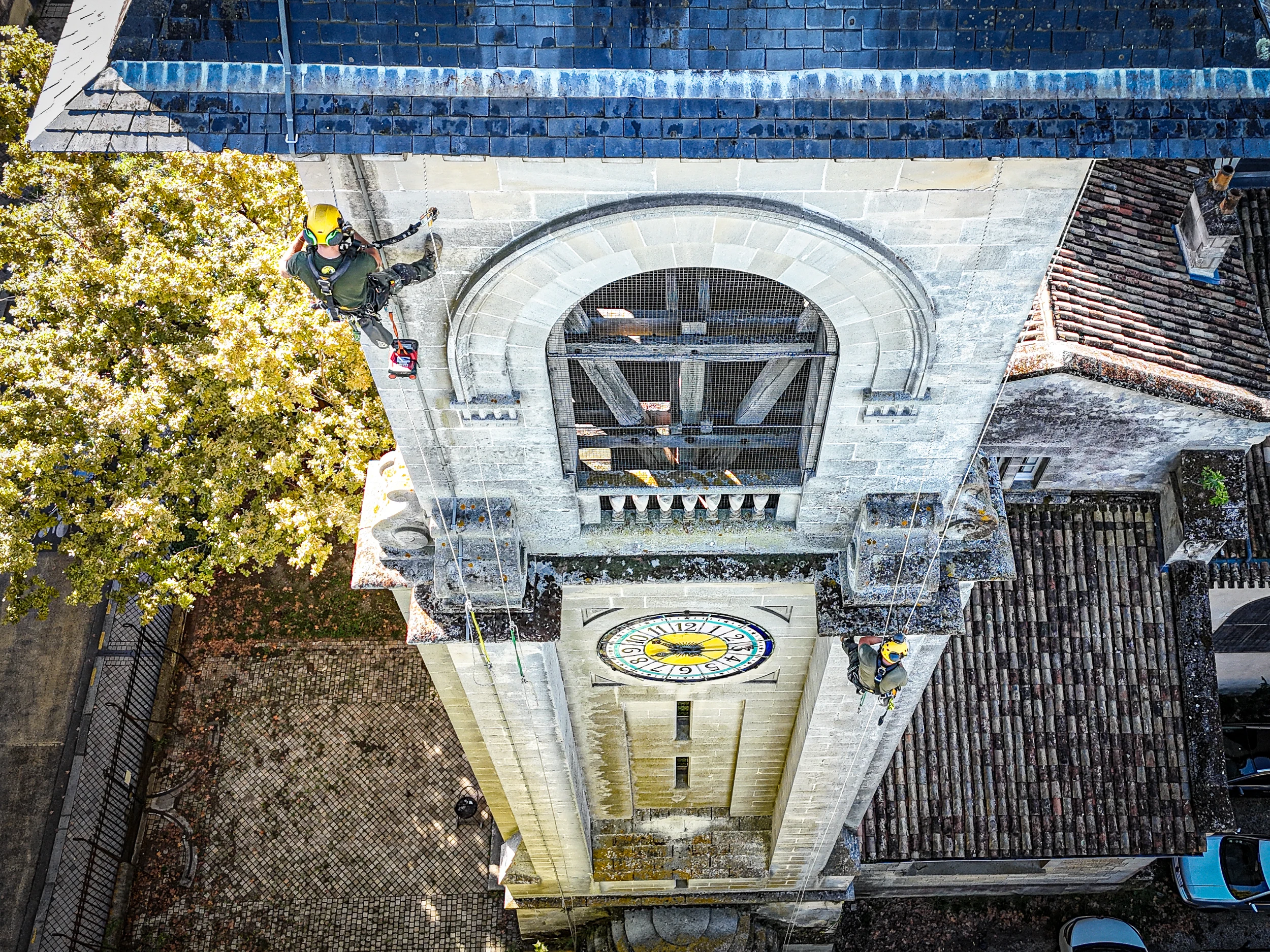 Contrôles structurels sur un clocher
